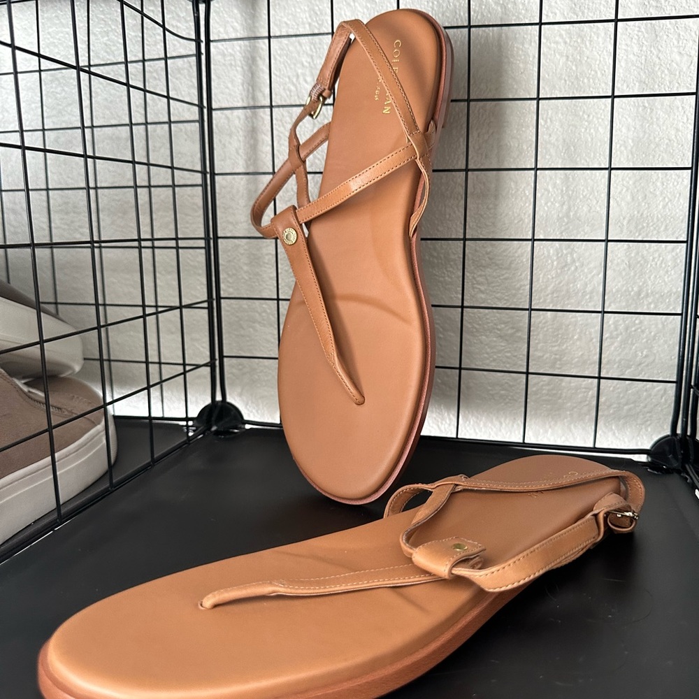 Cole haan women’s , nude, women’s t strap sandals, leather, size 11